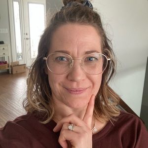 Meet your Posher, Deanna